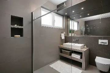 4-Bedroom Villa for 8 Guests in Sukošan, Croatia