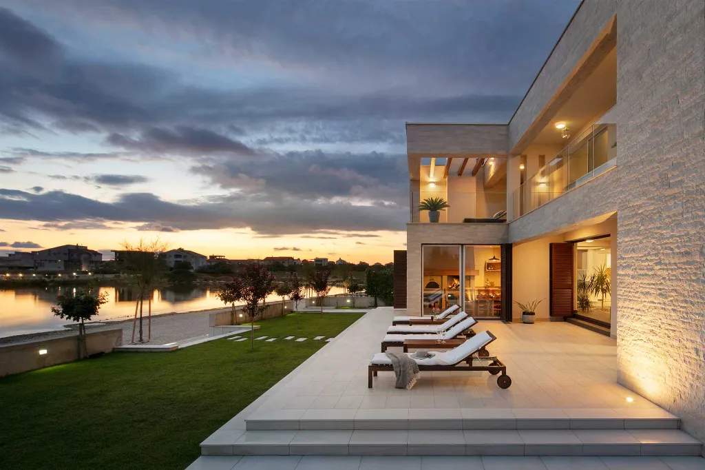 4-Bedroom Villa for 8 Guests in Sukošan, Croatia