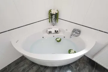 Pridraga 3-Bedroom Villa with Jacuzzi