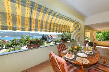 Pridraga 3-Bedroom Villa with Jacuzzi