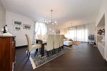 Pridraga 3-Bedroom Villa with Jacuzzi