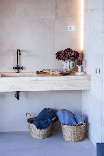 Modern 4-Bedroom Villa in Sukošan for 8