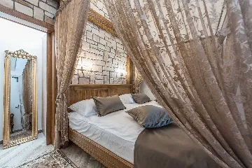 3-Bedroom Villa in Pridraga for up to 8 Guests