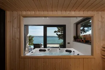 6-Bedroom Villa in Starigrad (Up to 14 Guests)