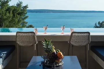 6-Bedroom Villa in Starigrad (Up to 14 Guests)