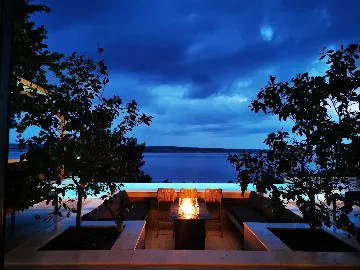 6-Bedroom Villa in Starigrad (Up to 14 Guests)