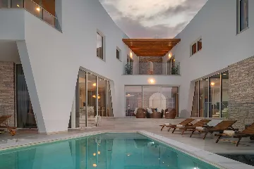 Poličnik Villa for Up to 10 Guests