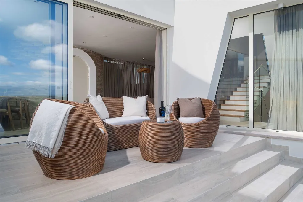 Poličnik Villa for Up to 10 Guests