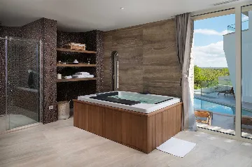 Poličnik Villa for Up to 10 Guests