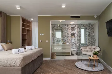 Poličnik Villa for Up to 10 Guests