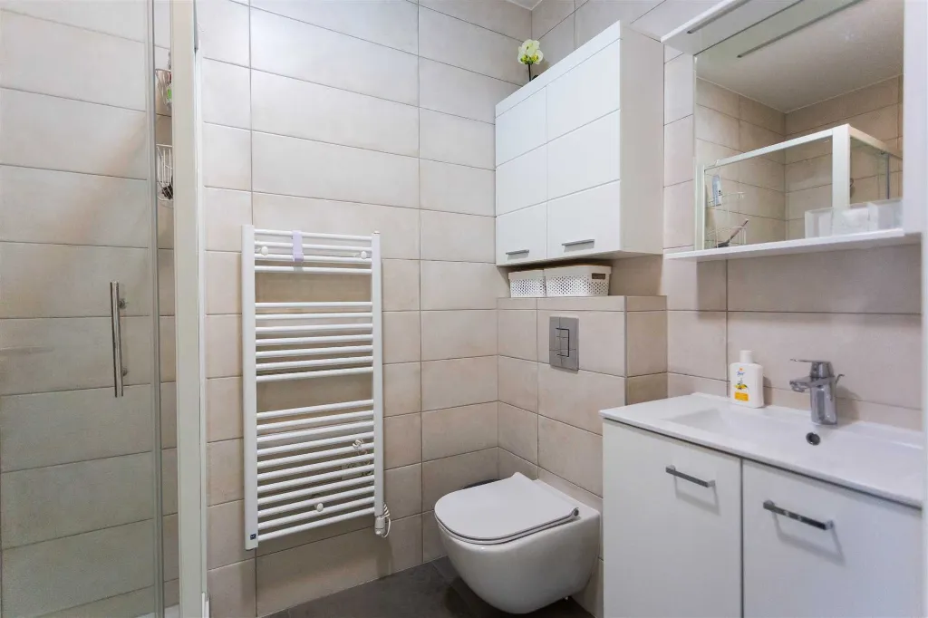 Air-Conditioned Apartment with Balcony in Zadar