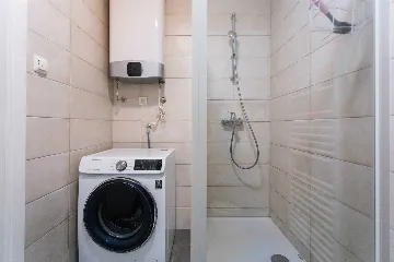 Air-Conditioned Apartment with Balcony in Zadar