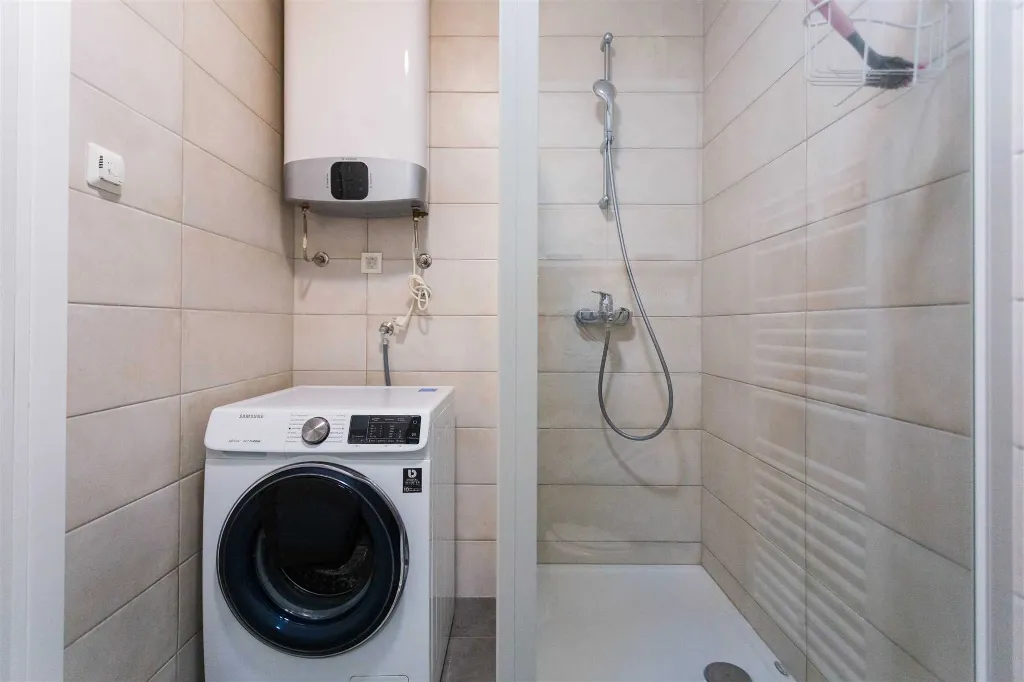 Air-Conditioned Apartment with Balcony in Zadar
