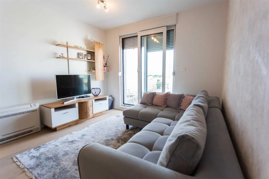 Air-Conditioned Apartment with Balcony in Zadar