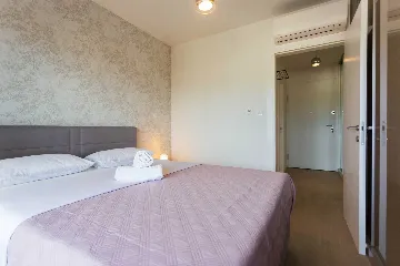 Air-Conditioned Apartment with Balcony in Zadar