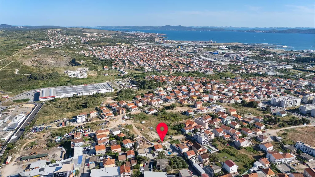 Holiday House in Zadar with Pool & Jacuzzi, up to 10