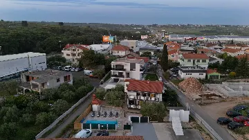 Holiday House in Zadar with Pool & Jacuzzi, up to 10