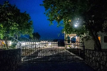 5-Bedroom Villa in Posedarje for up to 12 Guests