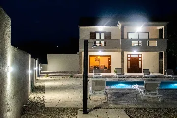 5-Bedroom Villa in Posedarje for up to 12 Guests