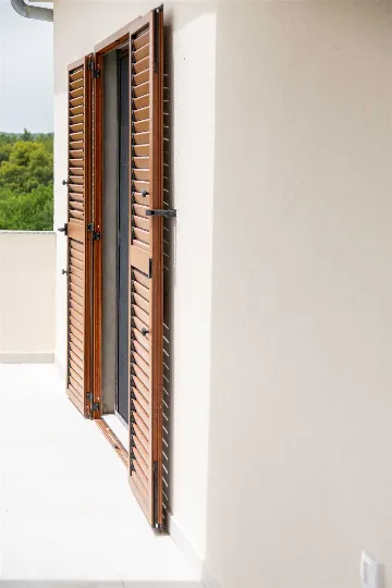 5-Bedroom Villa in Posedarje for up to 12 Guests