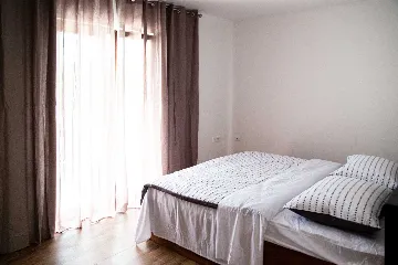 5-Bedroom Villa in Posedarje for up to 12 Guests