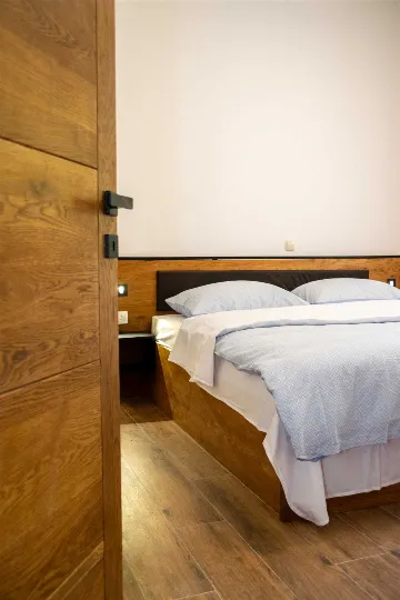 5-Bedroom Villa in Posedarje for up to 12 Guests