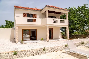 5-Bedroom Villa in Posedarje for up to 12 Guests