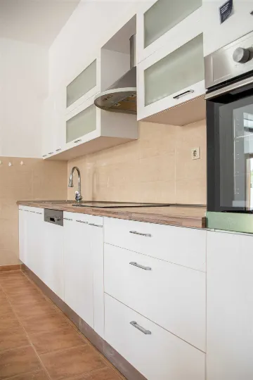 5-Bedroom Villa in Posedarje for up to 12 Guests