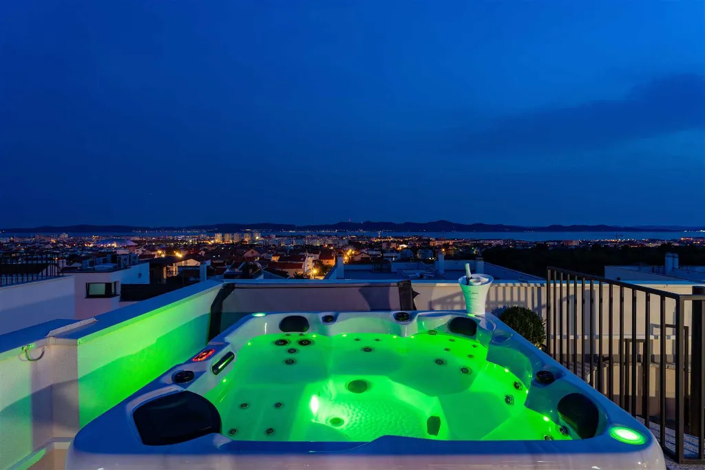 Penthouse Apartment in Zadar for 6 Guests