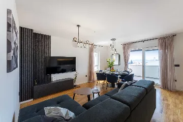 Penthouse Apartment in Zadar for 6 Guests