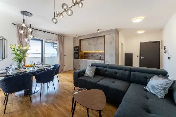 Penthouse Apartment in Zadar for 6 Guests