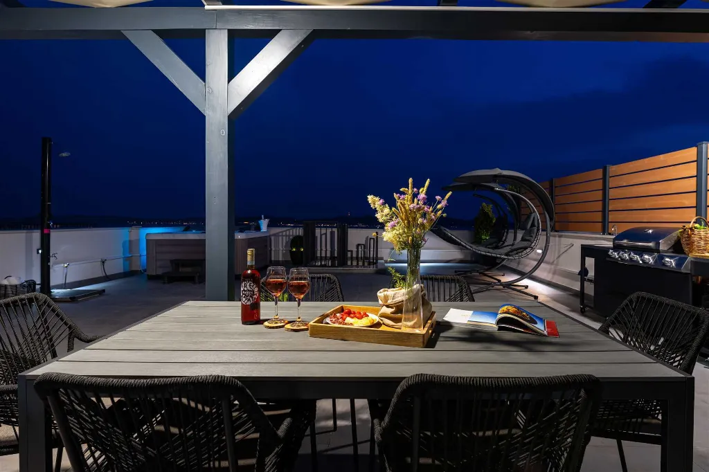 Penthouse Apartment in Zadar for 6 Guests