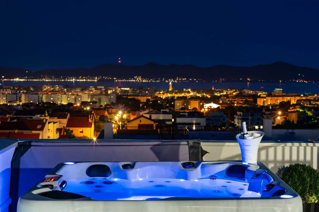 Penthouse Apartment in Zadar for 6 Guests