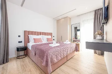 Villa with Sea View and Pool in Bibinje