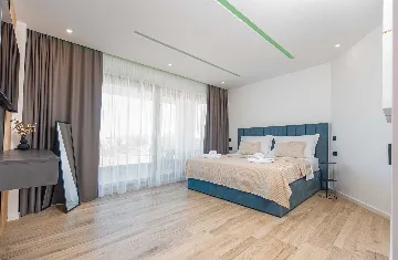 Villa with Sea View and Pool in Bibinje