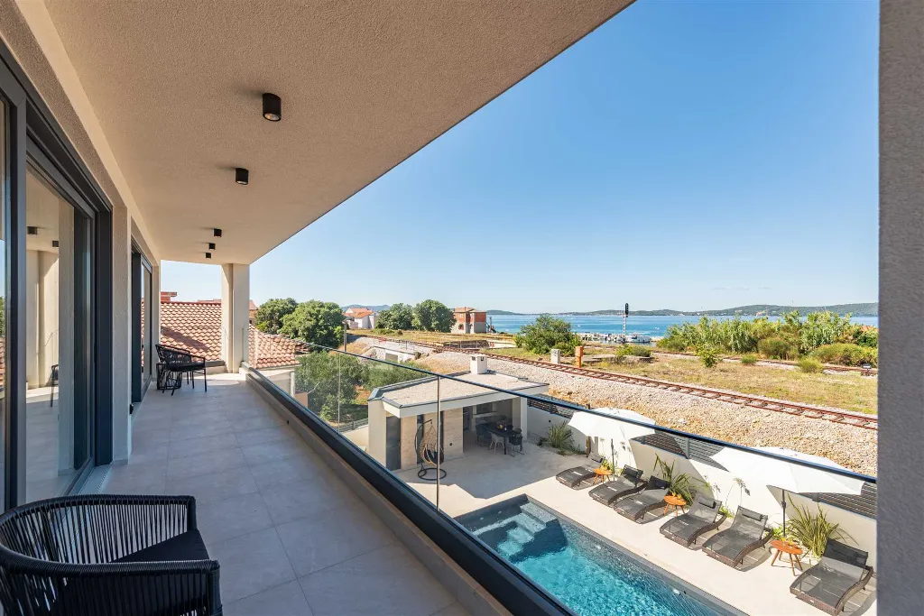 Villa with Sea View and Pool in Bibinje