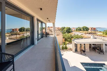 Villa with Sea View and Pool in Bibinje