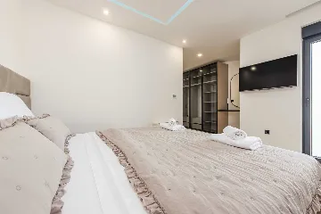 Villa with Sea View and Pool in Bibinje