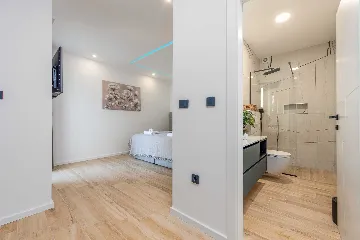 Villa with Sea View and Pool in Bibinje