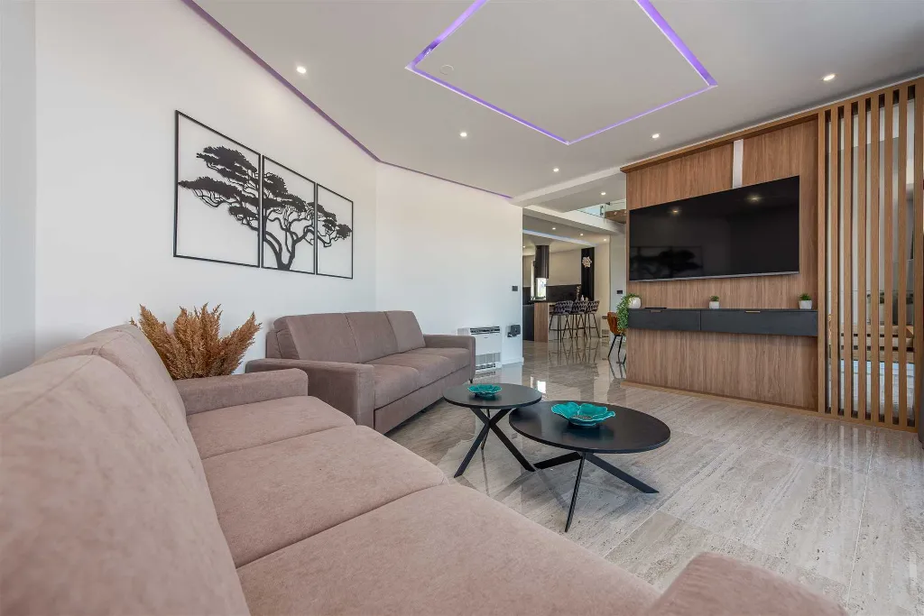 Villa with Sea View and Pool in Bibinje