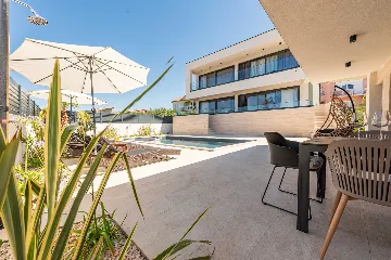 Villa with Sea View and Pool in Bibinje