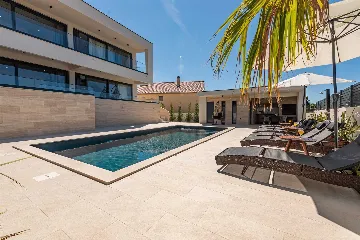 Villa with Sea View and Pool in Bibinje