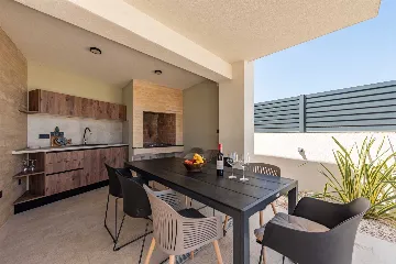 Villa with Sea View and Pool in Bibinje