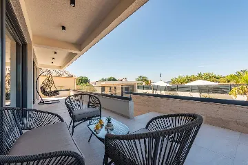 Villa with Sea View and Pool in Bibinje