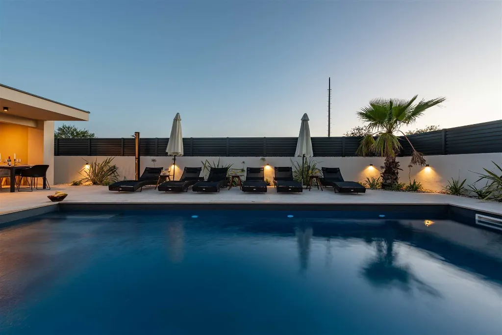 Villa with Sea View and Pool in Bibinje