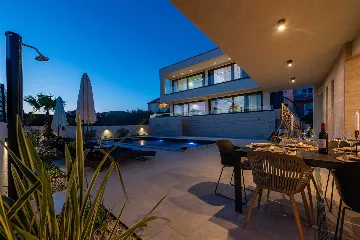 Villa with Sea View and Pool in Bibinje