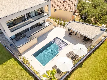 Villa with Sea View and Pool in Bibinje