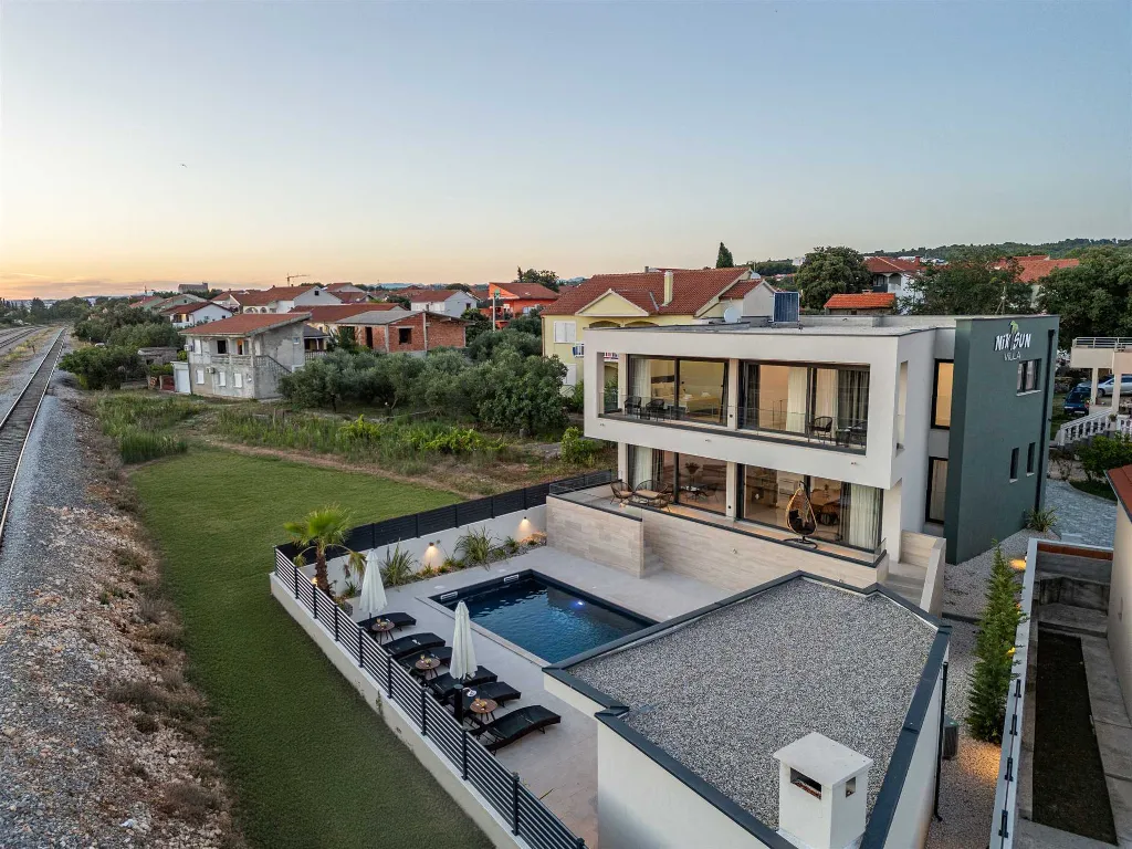 Villa with Sea View and Pool in Bibinje