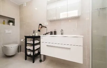 Spacious 4-Bedroom Villa in Zadar (Zemunik Donji)