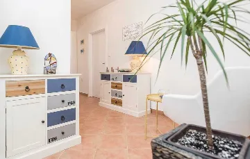 Spacious 4-Bedroom Villa in Zadar (Zemunik Donji)